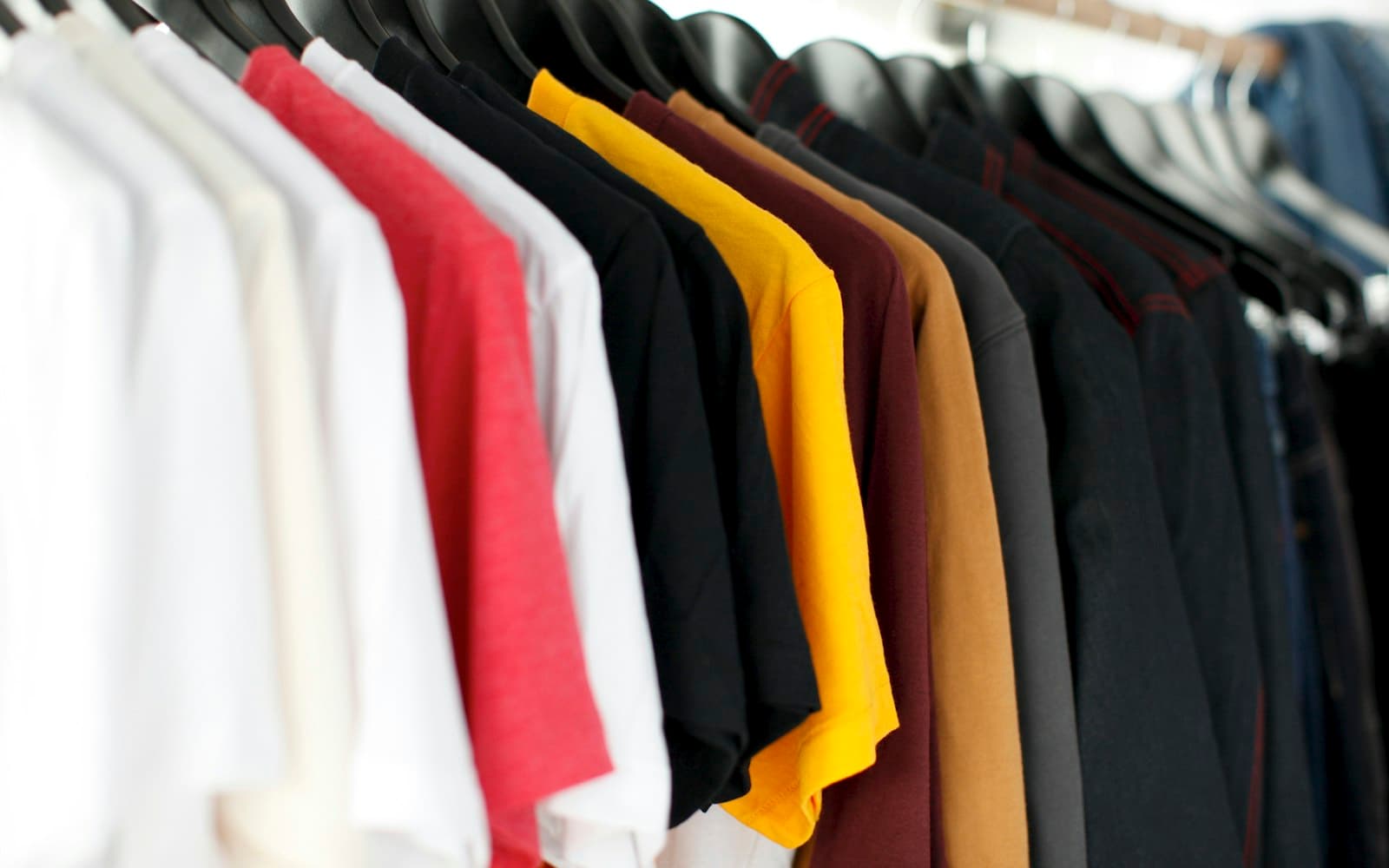 Men's shirts